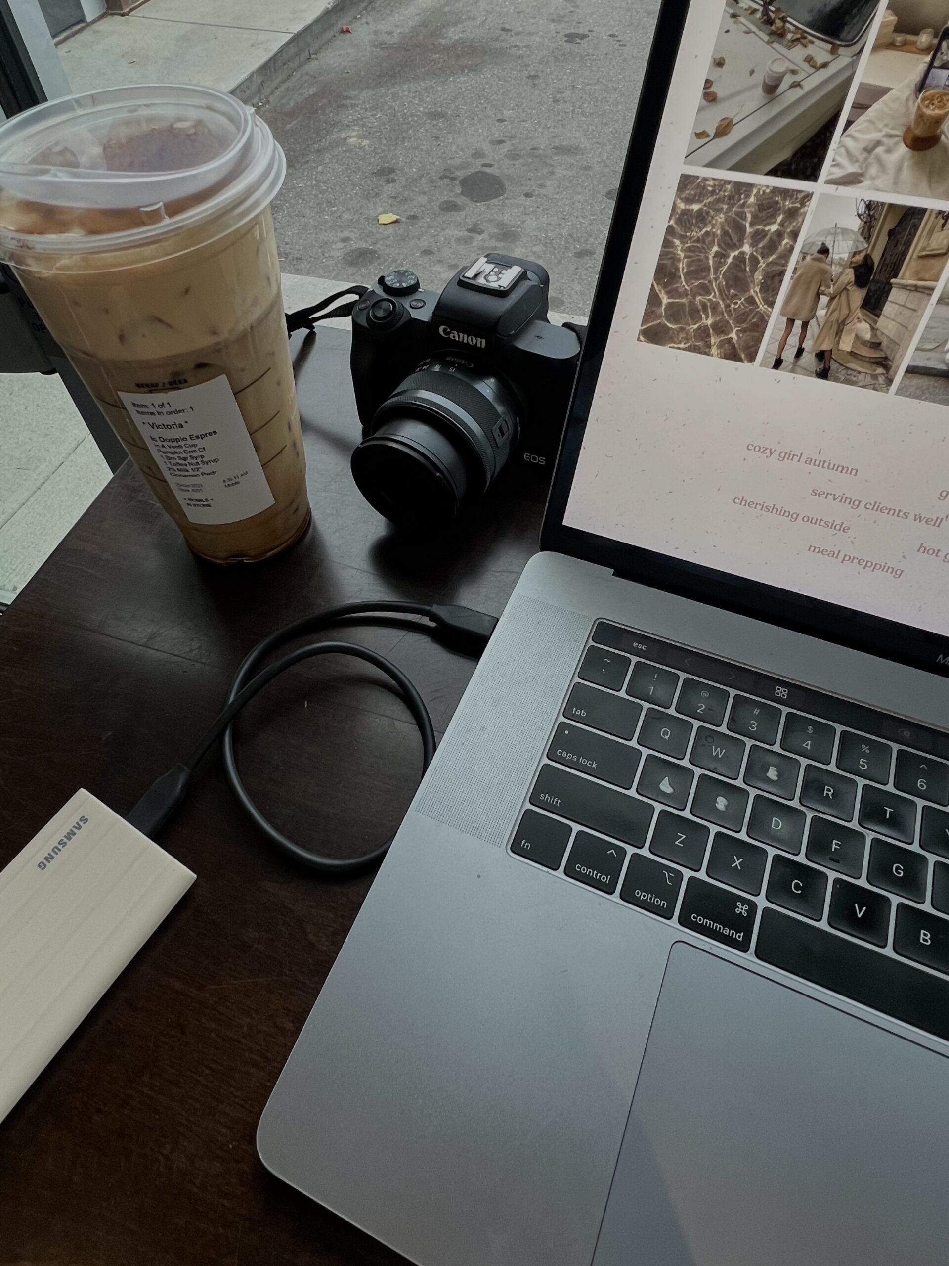 local photographer editing at coffee shop and working on organic visibility