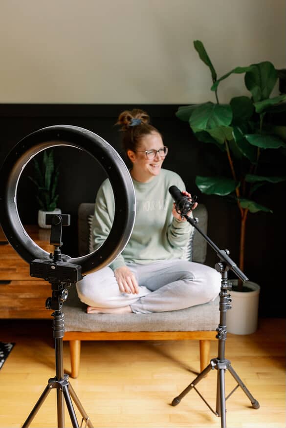 What to Know About Podcast Guesting (and Why You Need it) Guest Post by Candace Dudley